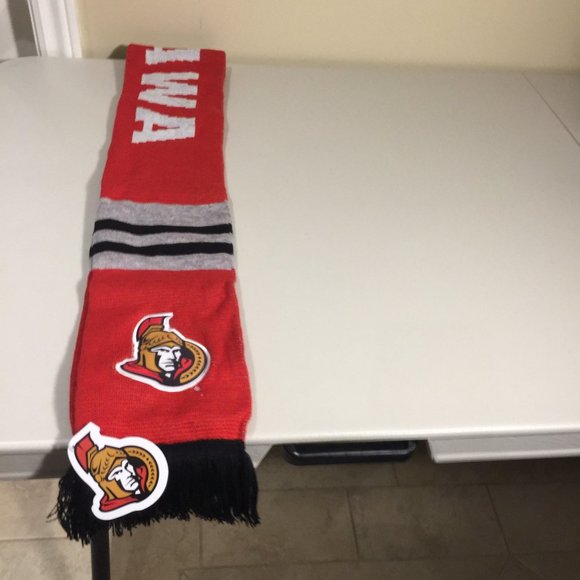 NHL Licensed Ottawa Senators Hockey Team Gift Set with Box - Picture 13 of 16